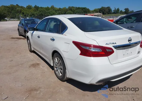 2018 Nissan Altima 2.5 S из США, поврежденный, VIN 1N4AL3AP8JC111491